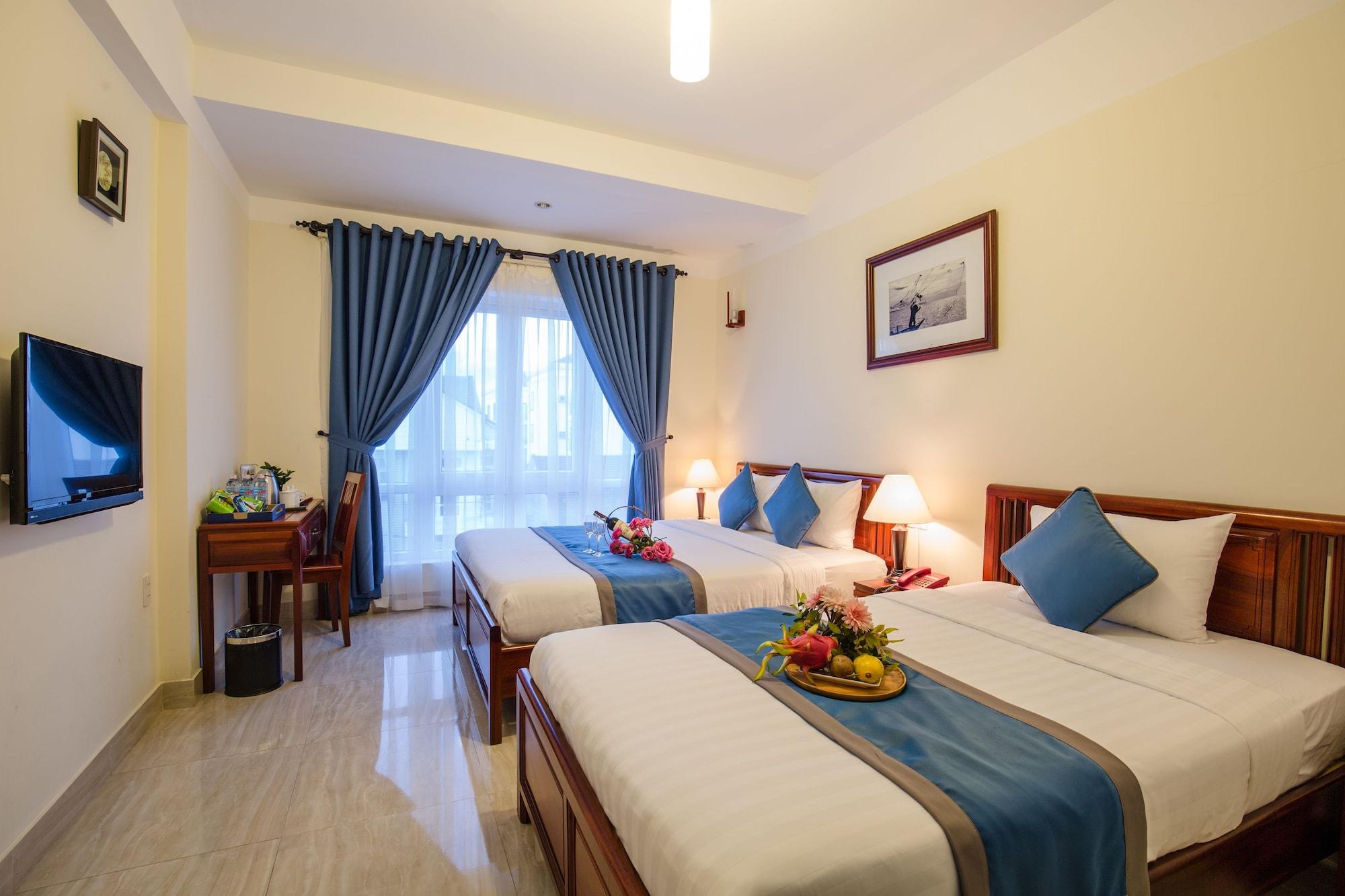 Prince Hotel Хойан Экстерьер фото