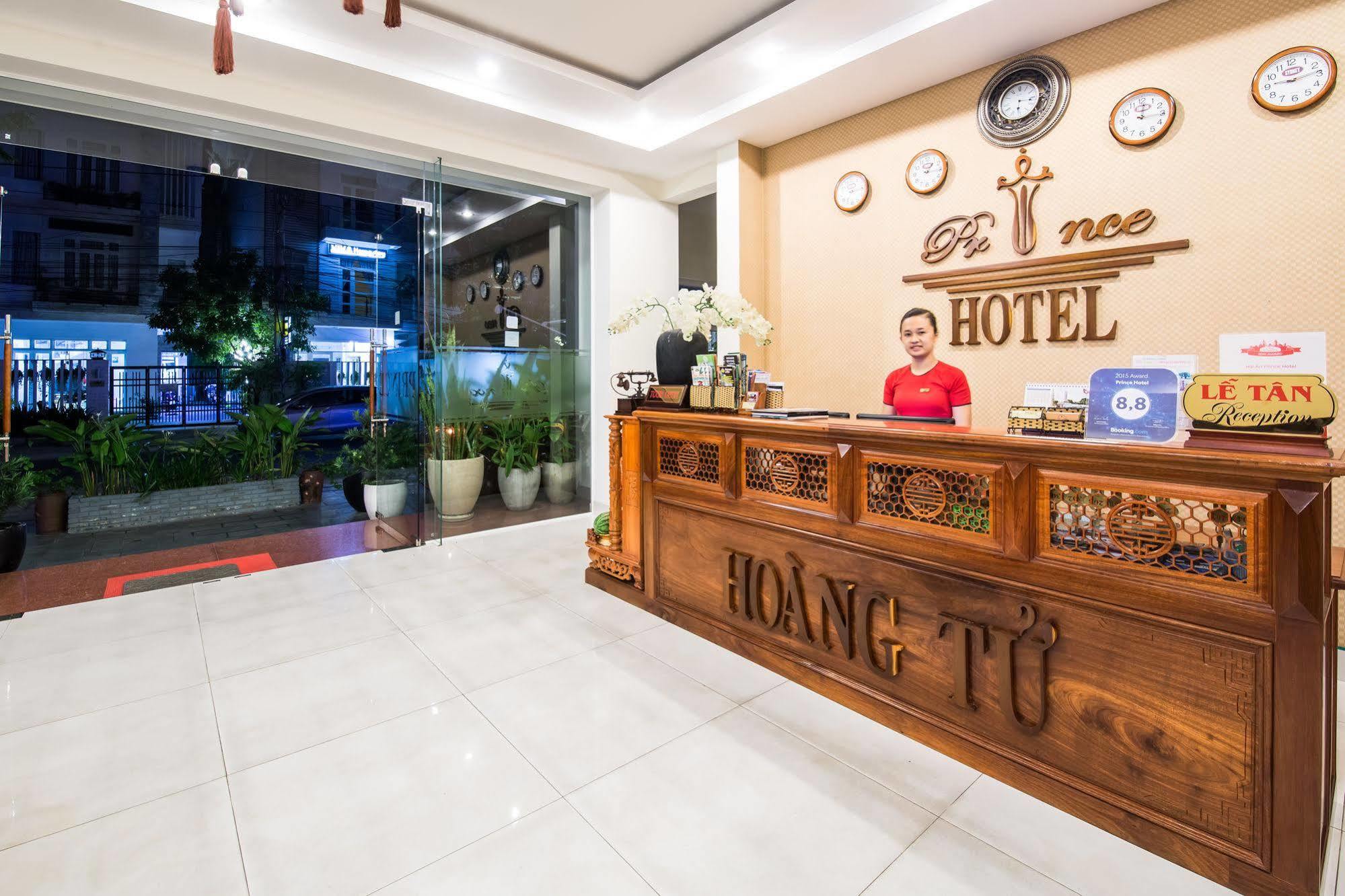 Prince Hotel Хойан Экстерьер фото